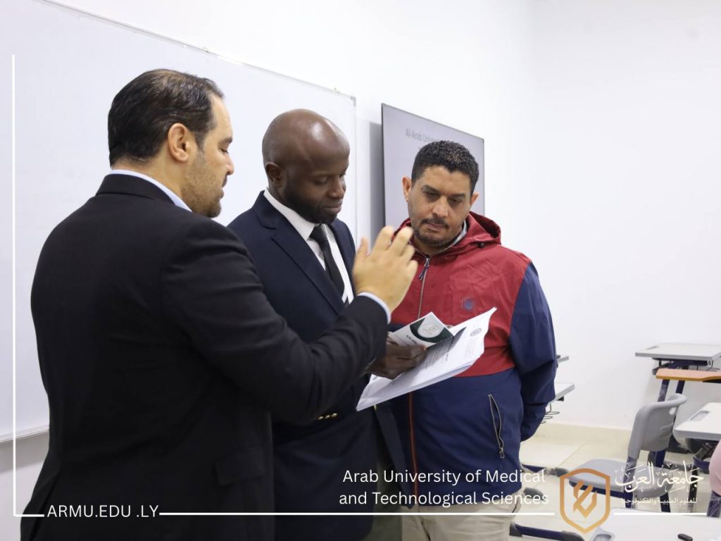 جامعة العرب تستقبل لجنة مراقبة امتحانات من إدارة التعليم العالي الخاص