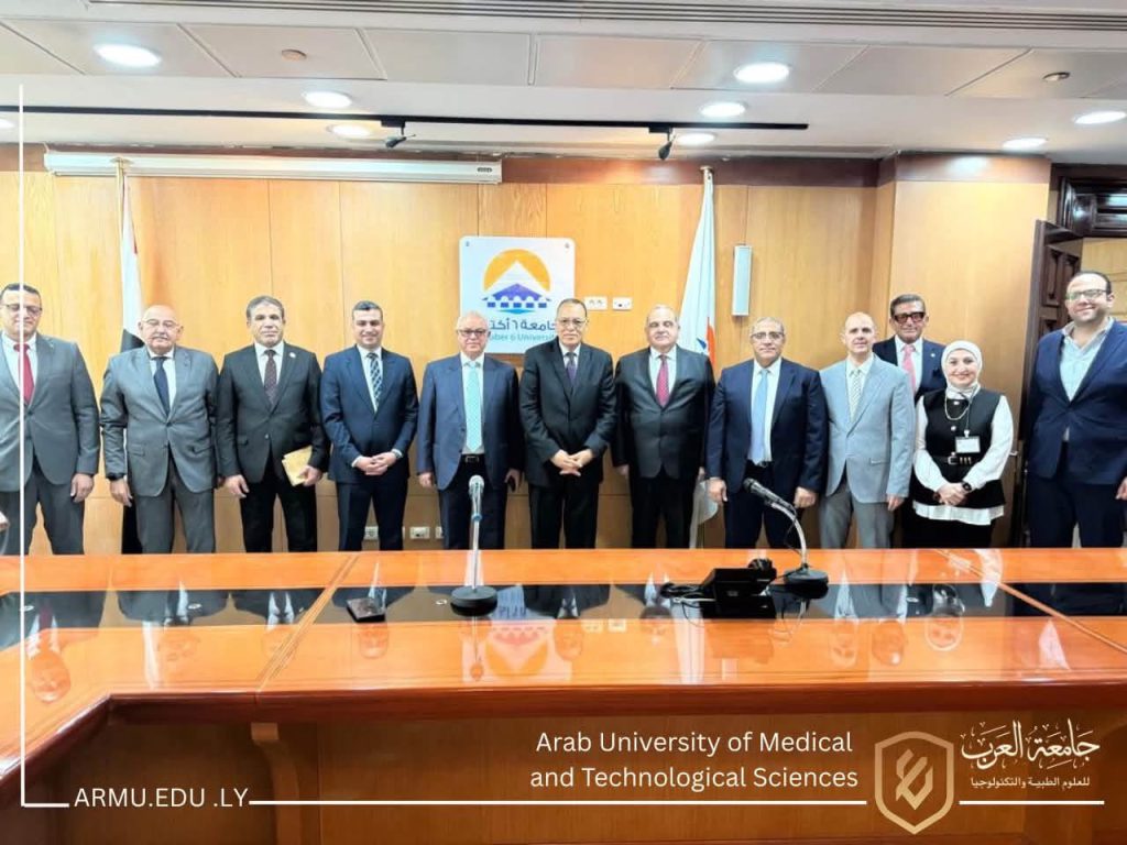 في تظاهرة علمية دولية بالقاهرة.. رئيس مجلس إدارة جامعة العرب يشارك في مؤتمر “صيدلة الجيل القادم” بجامعة 6 أكتوبر